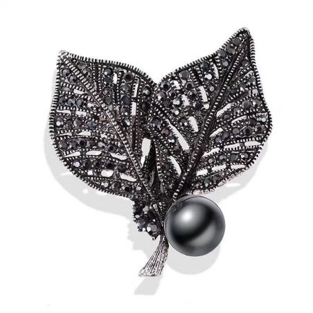 Brooch TASYAS Petals with black pearls