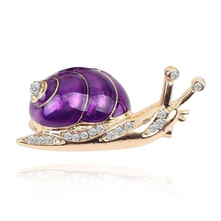 Brooch TASYAS Snail in purple shell